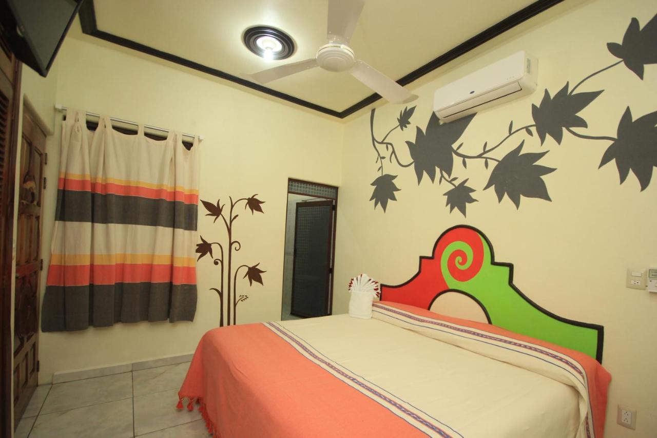 Hotel Posada Diamante ซานตา ครูซ ฮัวทุลโก ภายนอก รูปภาพ